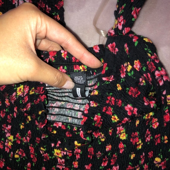 Floral Off The Shoulder Romper - Picture 3 of 3